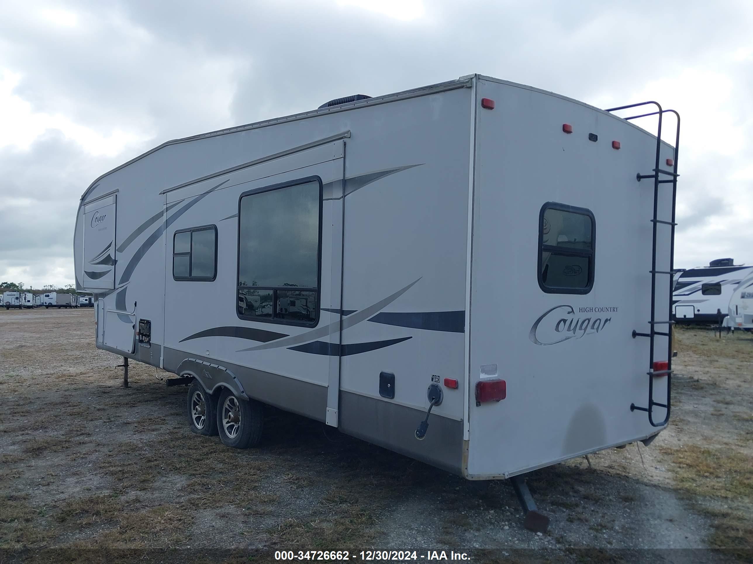 2011 KEYSTONE Keystone — VIN 4YDF29626BA510462 — photo 3